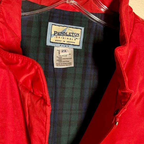 Pendleton | Red Vest & Plaid Interior | Women’s Plus Size 2X - Picture 3 of 4